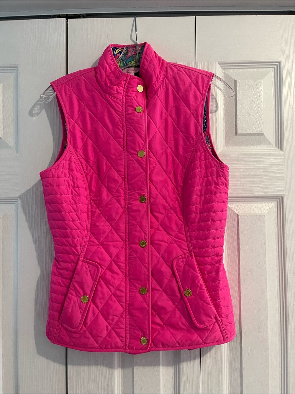 Lilly Pulitzer Hot Pink Quilted Sleeveless Vest with Gold Snaps
